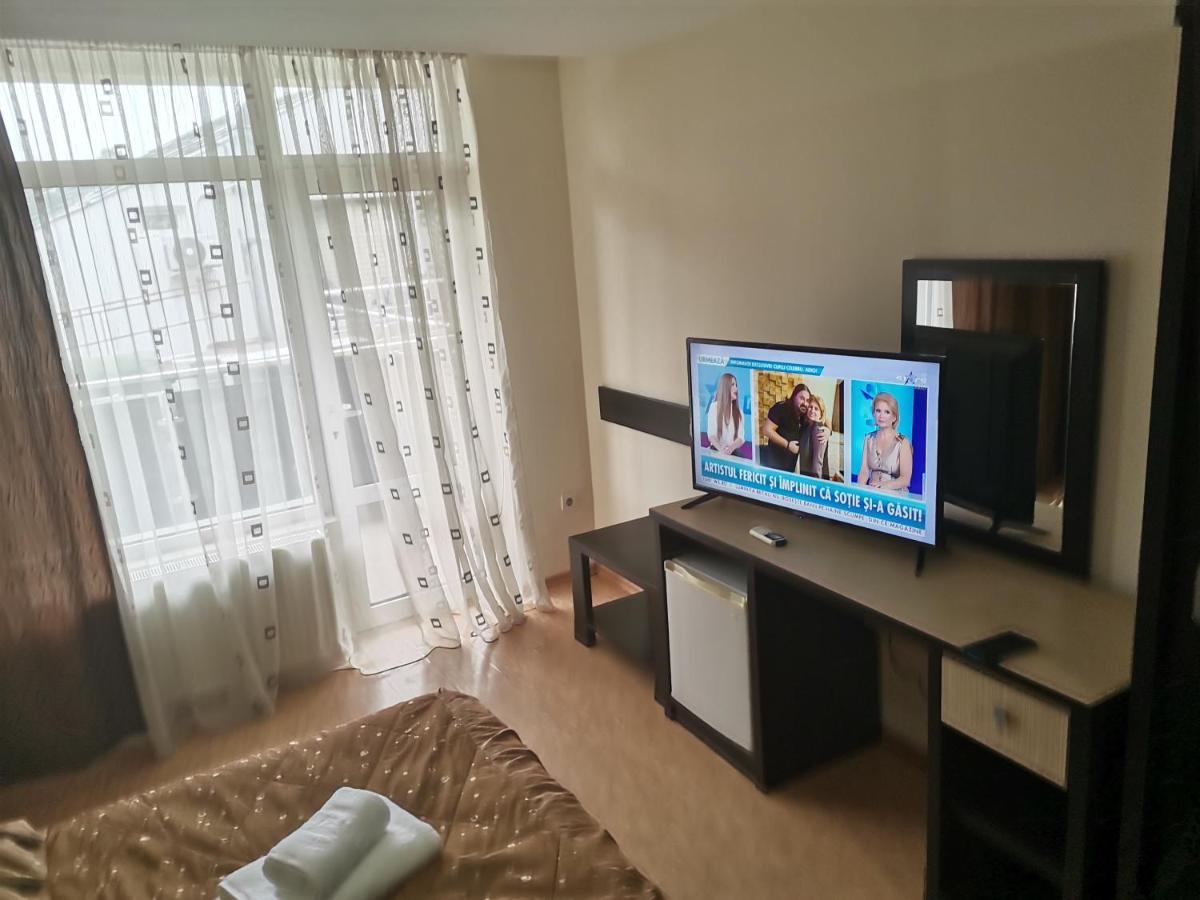 Pensiunea Eric Iasi Exteriör bild